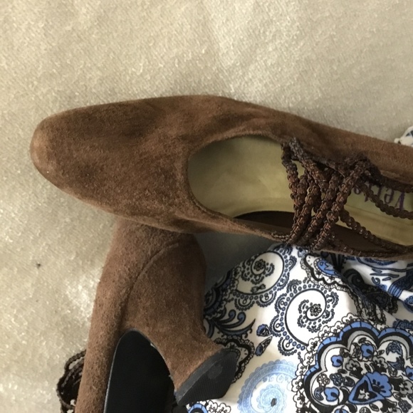 Vertan Italy Suede Heels with Straps Size 6.5 - Picture 6 of 8